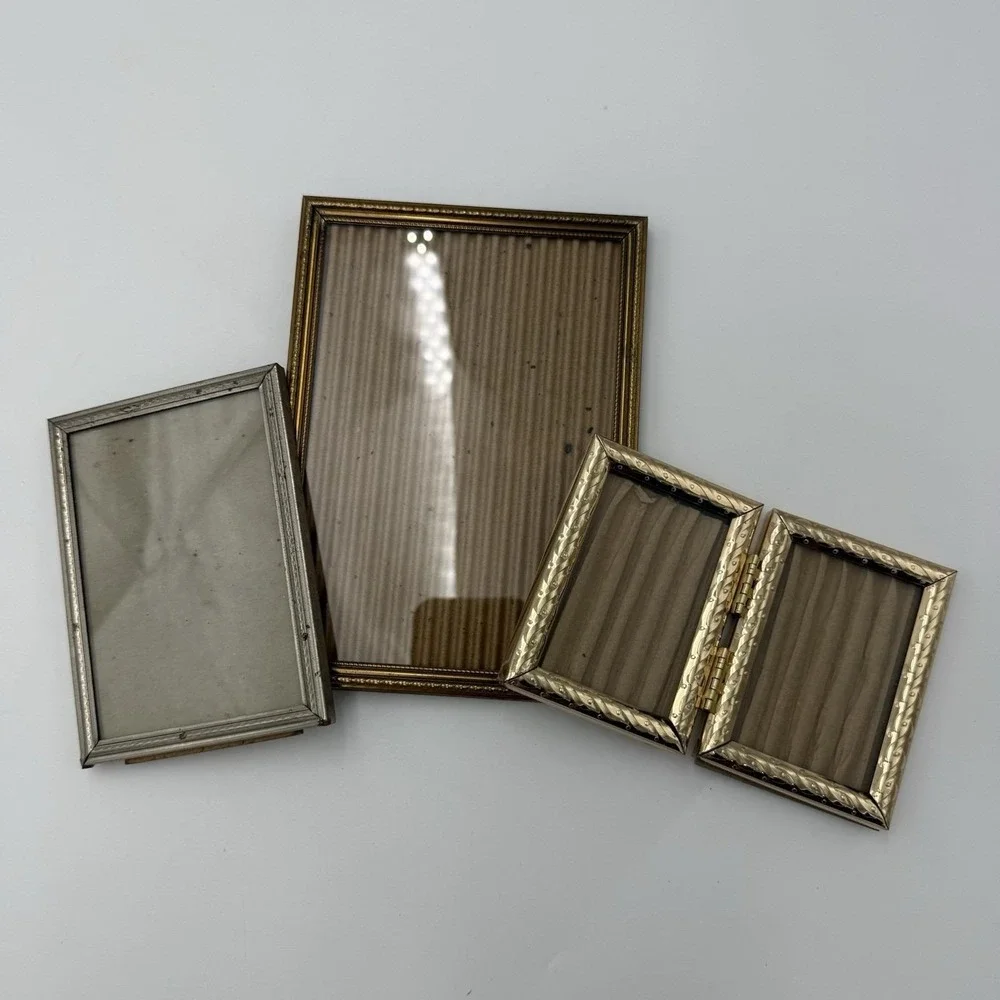 Lot 3 Vintage Gold Metal Picture Frame Ornate Bifold Wall Gallery Table Stand